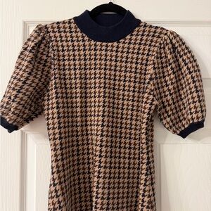 Navy and Tan Houndstooth Puff Sleeve Knit Dress